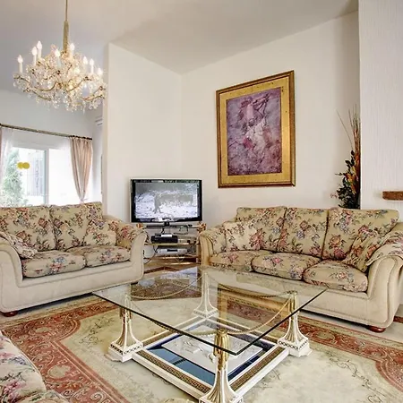 Villa Beautiful La Caracola Heated Pool Puerto Banus *