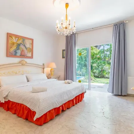 Beautiful La Caracola Heated Pool Puerto Banus Marbella