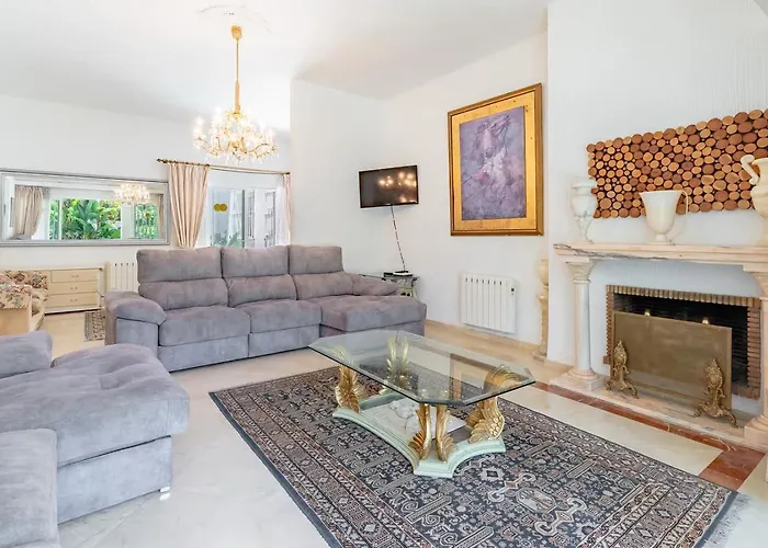 Villa Beautiful La Caracola Heated Pool Puerto Banus Marbella