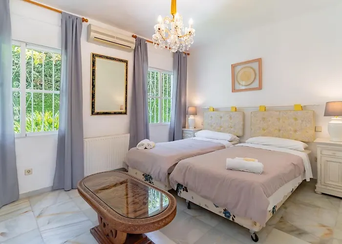 Villa Beautiful La Caracola Heated Pool Puerto Banus